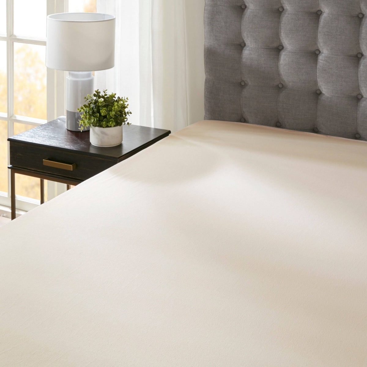 White Twin Memory Foam Mattress Topper V7354
