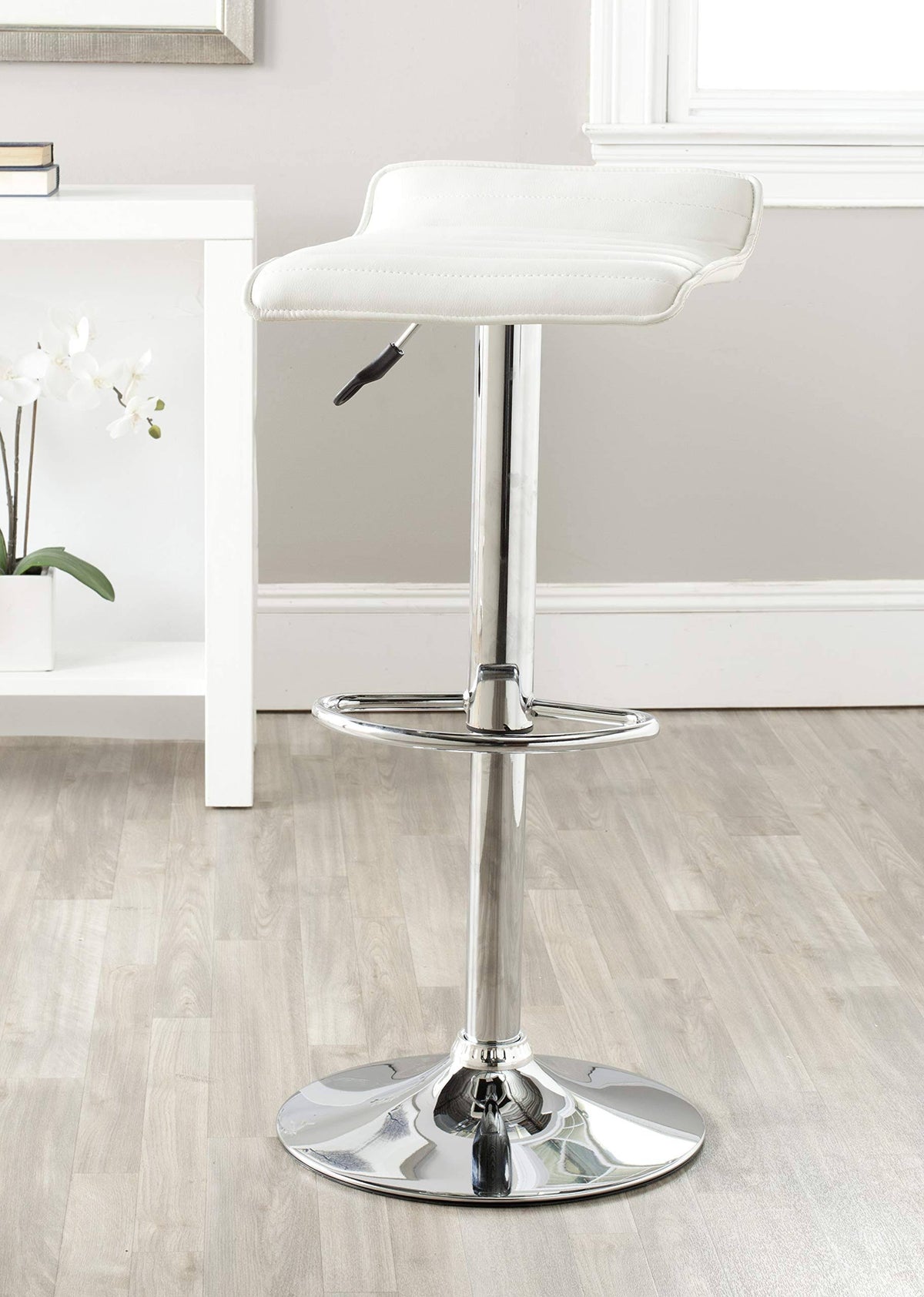 White Swivel Bar Stool G964232