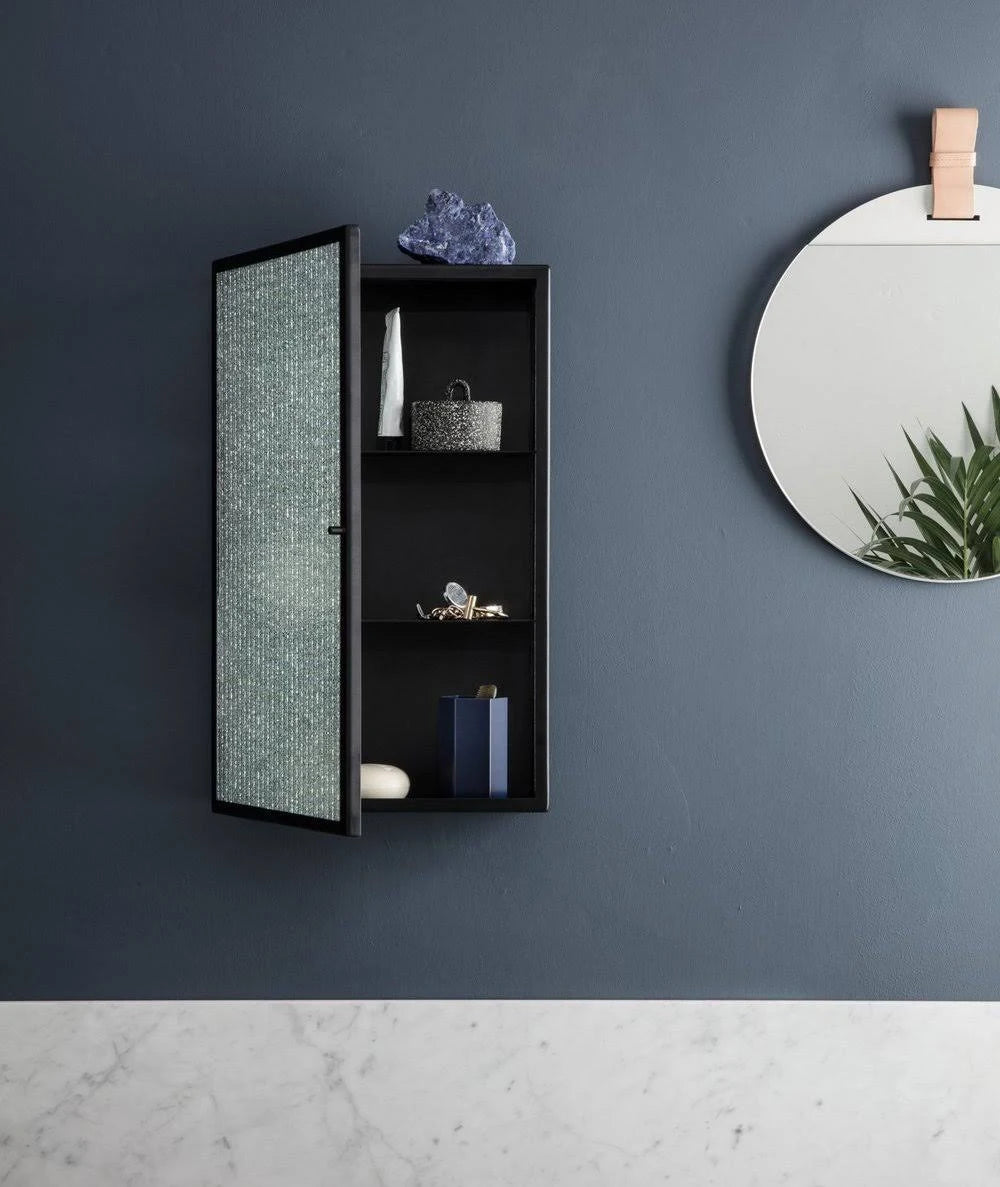 Wall Cabinet O5729