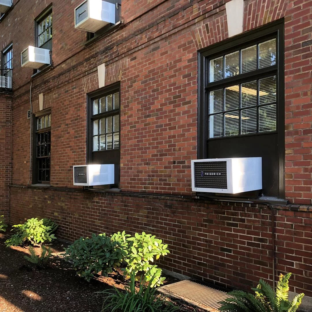 24,000 BTU Window AC with Heat Pump W40413