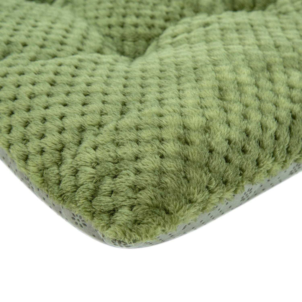 Fuzzy Plush Pet Beds U86935