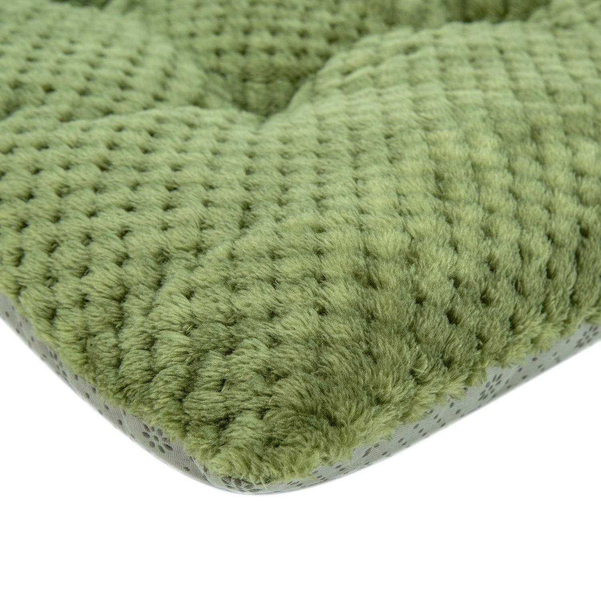 Fuzzy Plush Pet Beds U86935