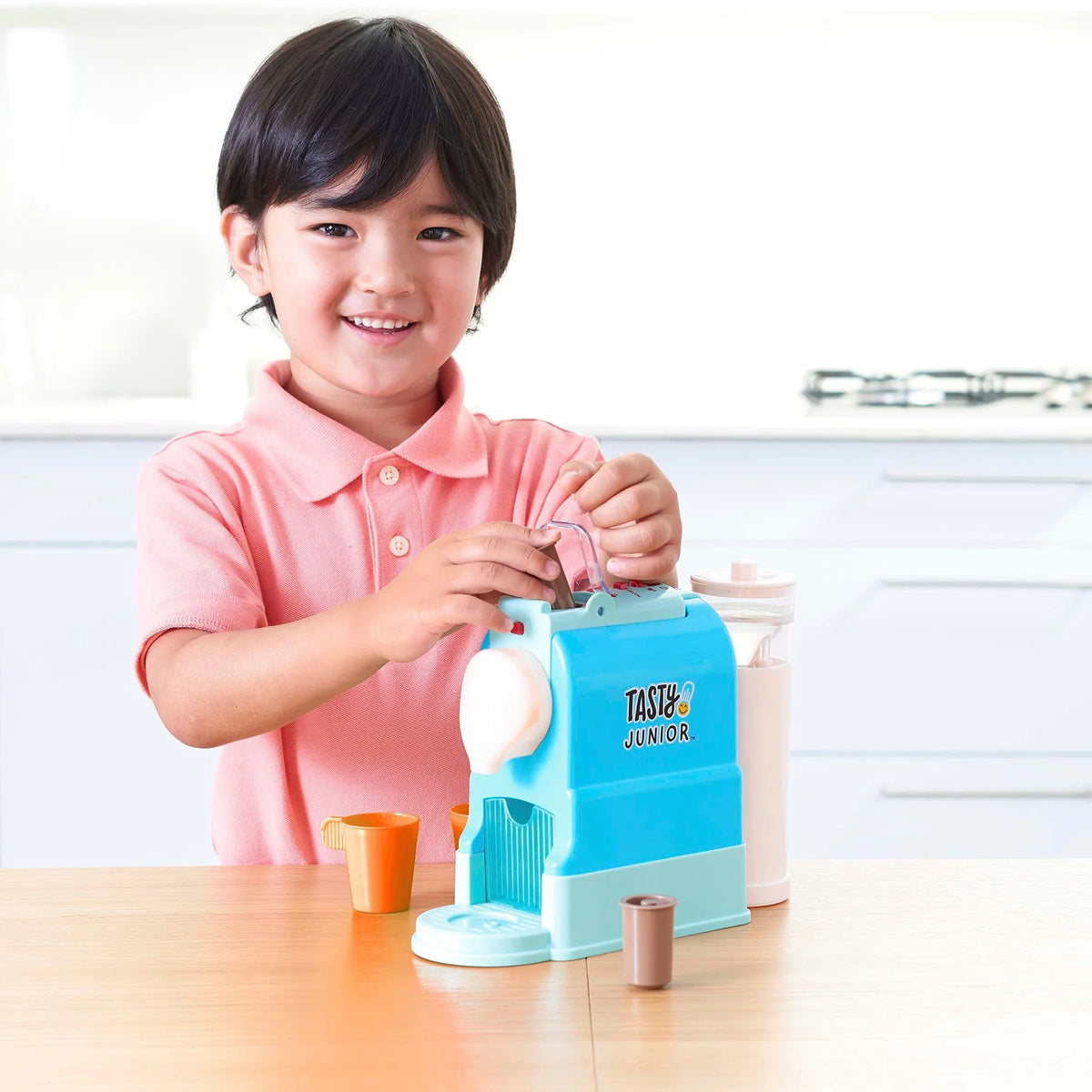 Pretend Play Toy Coffee Maker Set with Lights & Sound Y91417