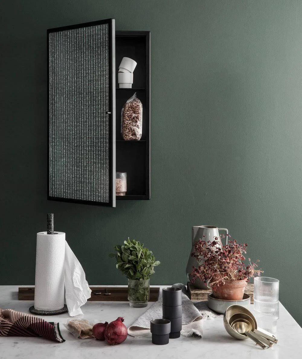 Wall Cabinet O5729