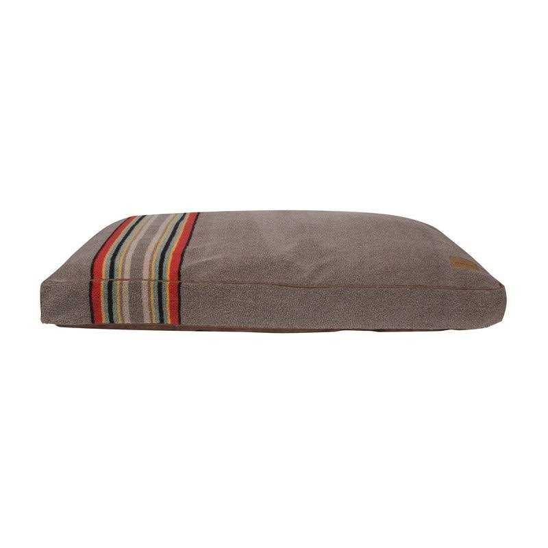 Camp Pet Bed D44640
