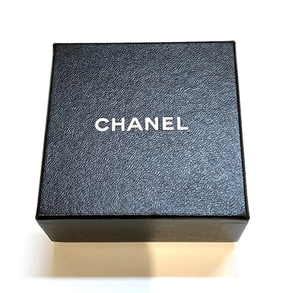 Pre-Owned Brooch X3839