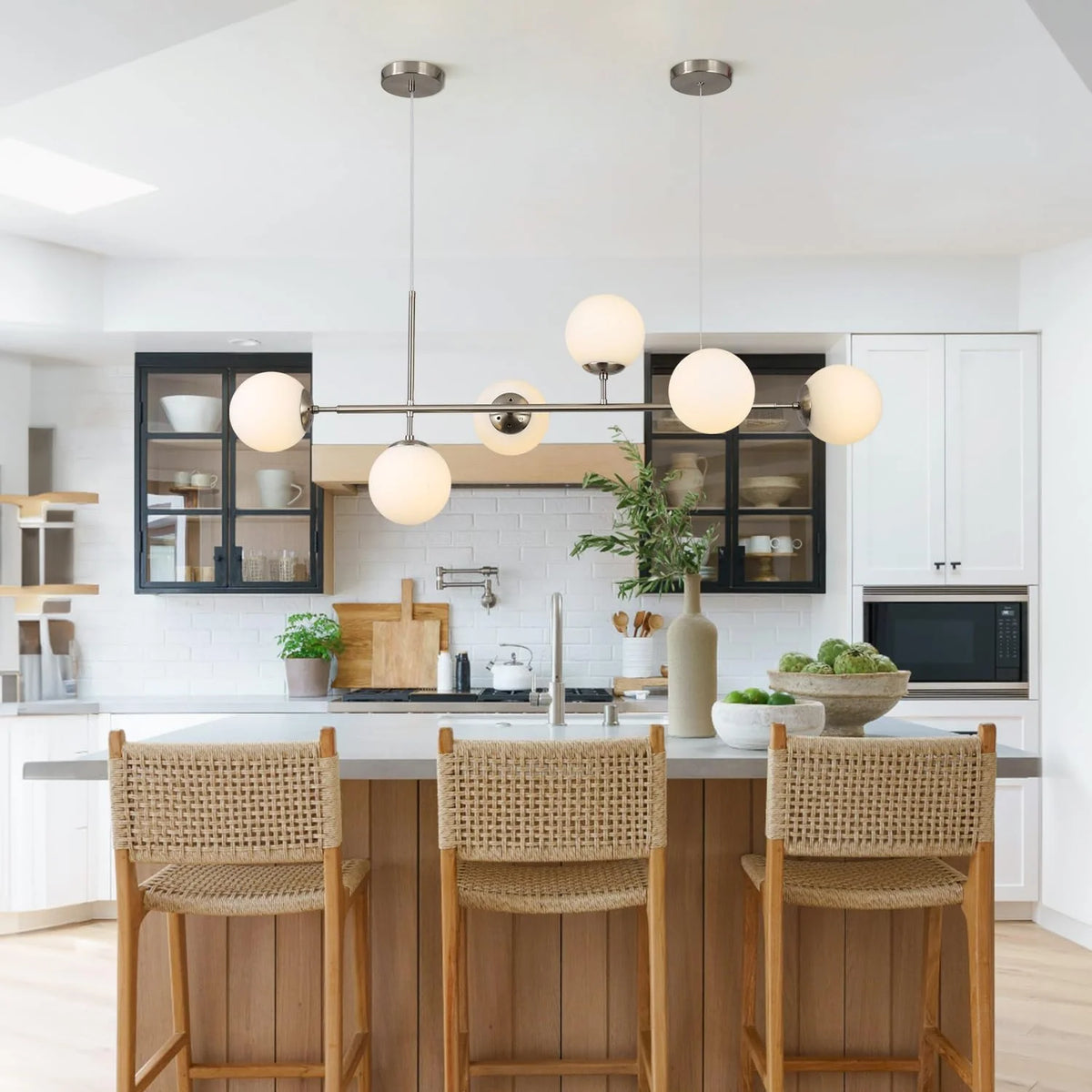 Modern Ceiling Pendant Lighting, Mid-Century Glass Globes Pendant Lamp, LED 6-Light Hanging Adjustable Chandelier for Kitchen Island Living Dining Room (Silver+Clear) Y41191