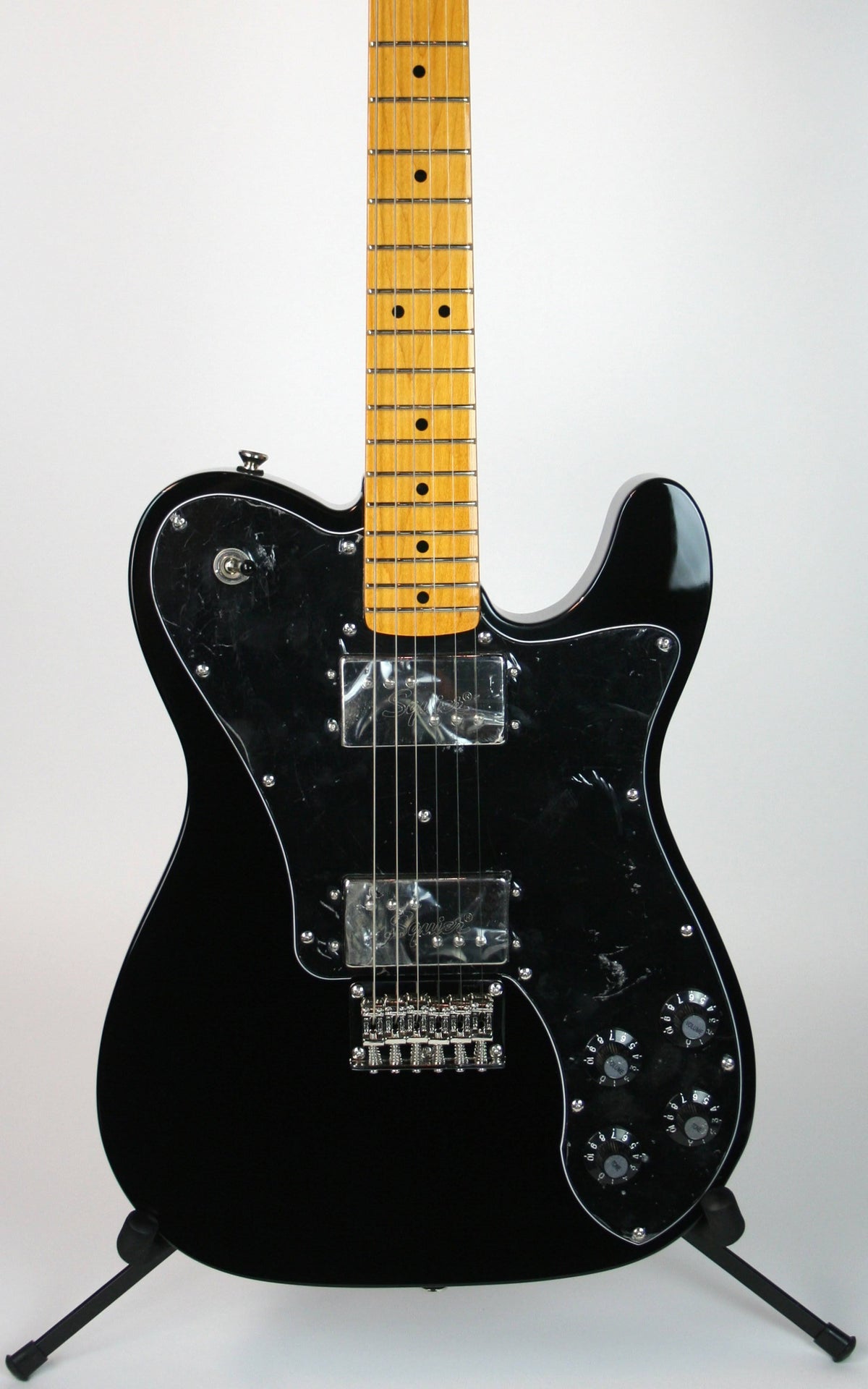 Black Electric Guitar R509882