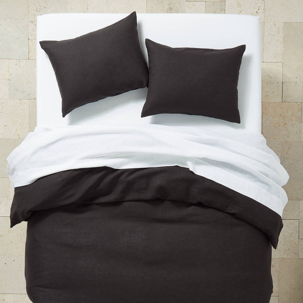 Washed Black Linen Duvet & Sham Set B32357